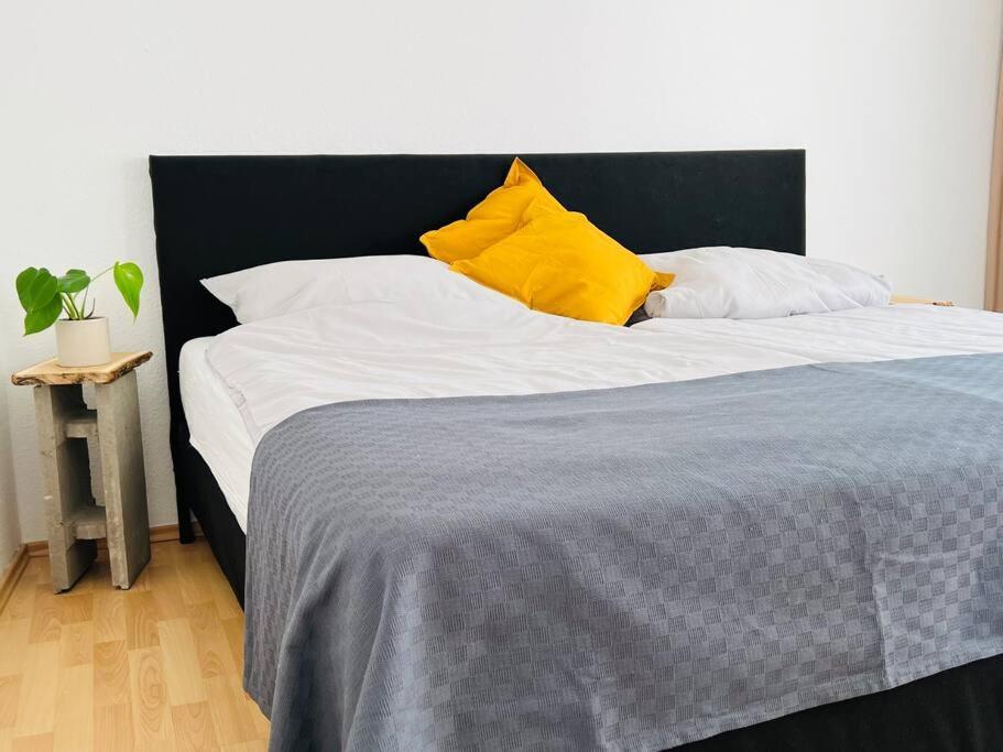 Zentrales Grosszuegiges Apartment Mit Dachterrasse! ボーフム エクステリア 写真